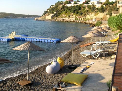 Number One Apart Hotel Karaburun  Esterno foto